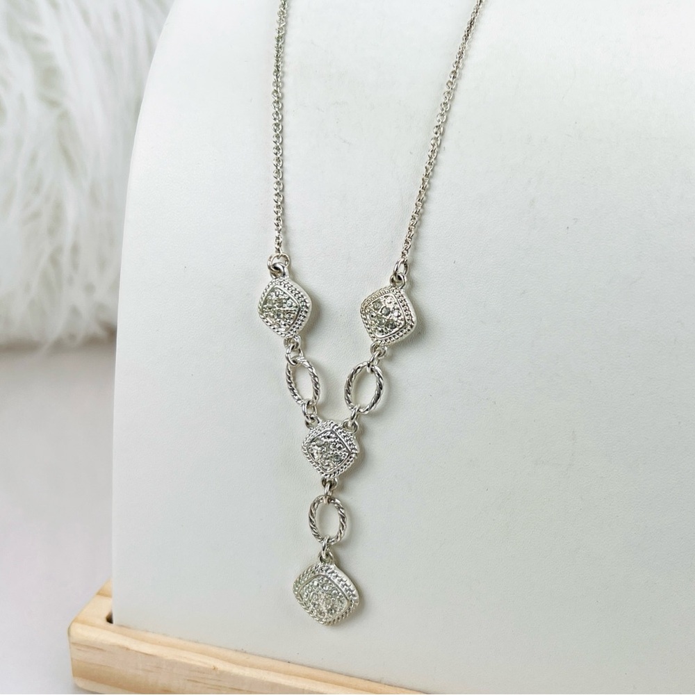 Beautiful Delicate Silvertone Dangle Necklace - image 5